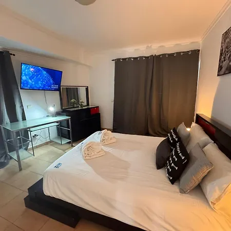 Apartman De Casal Privativo- 1 *