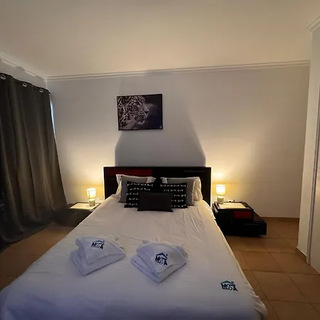 Apartman De Casal Privativo- 1 Santa Cruz