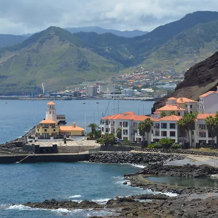 De Casal Privativo- 1 * Santa Cruz (Madeira)