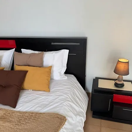 De Casal Privativo- 1 *