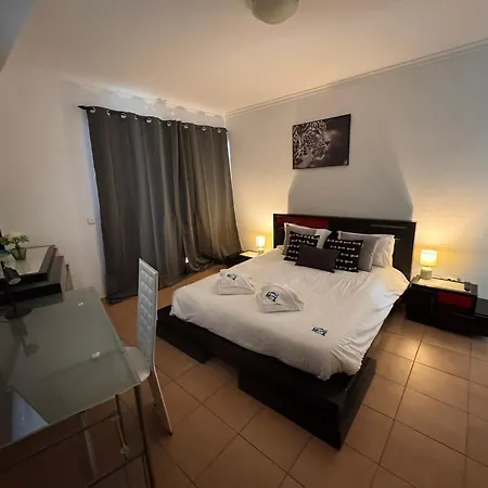 De Casal Privativo- 1 Apartament