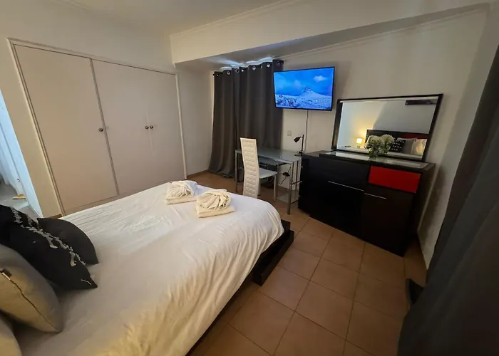 Apartment De Casal Privativo- 1 *